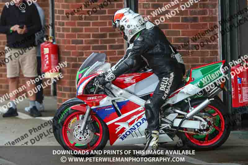 brands hatch photographs;brands no limits trackday;cadwell trackday photographs;enduro digital images;event digital images;eventdigitalimages;no limits trackdays;peter wileman photography;racing digital images;trackday digital images;trackday photos